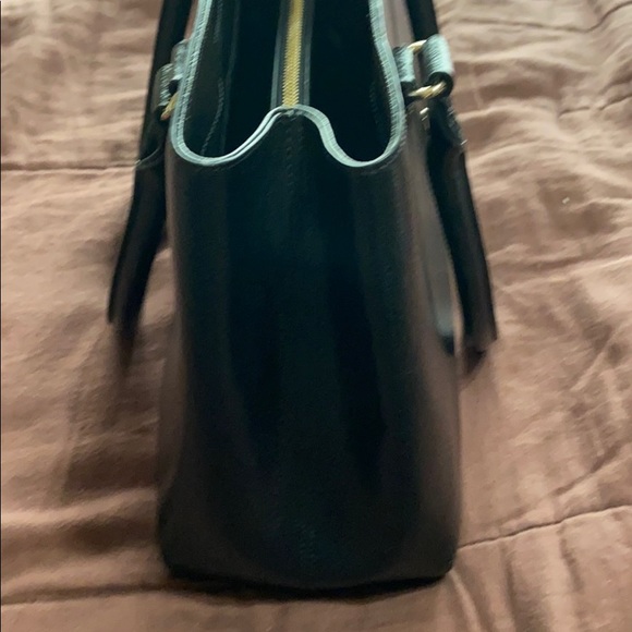 Kate Spade Handbag. New Condition! - Picture 4 of 16